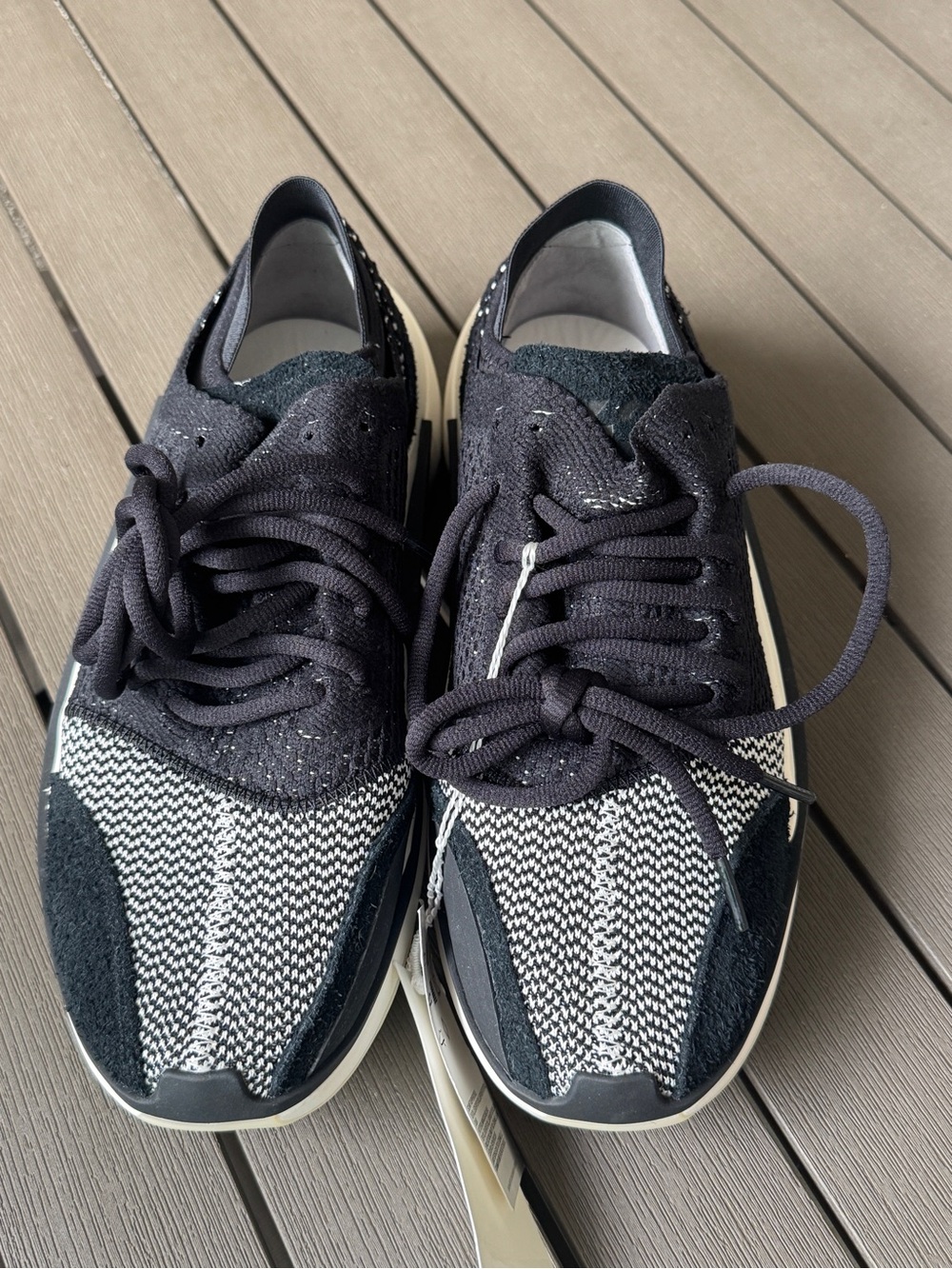 Y-3 Qasa/Qisan Knit Sneakers – New with Tags – Size 9 US